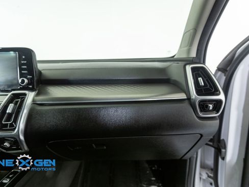 Used 2022 Kia Sorento SX AWD/4WD image 42