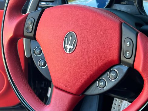 Used 2017 Maserati GranTurismo Sport RWD image 21