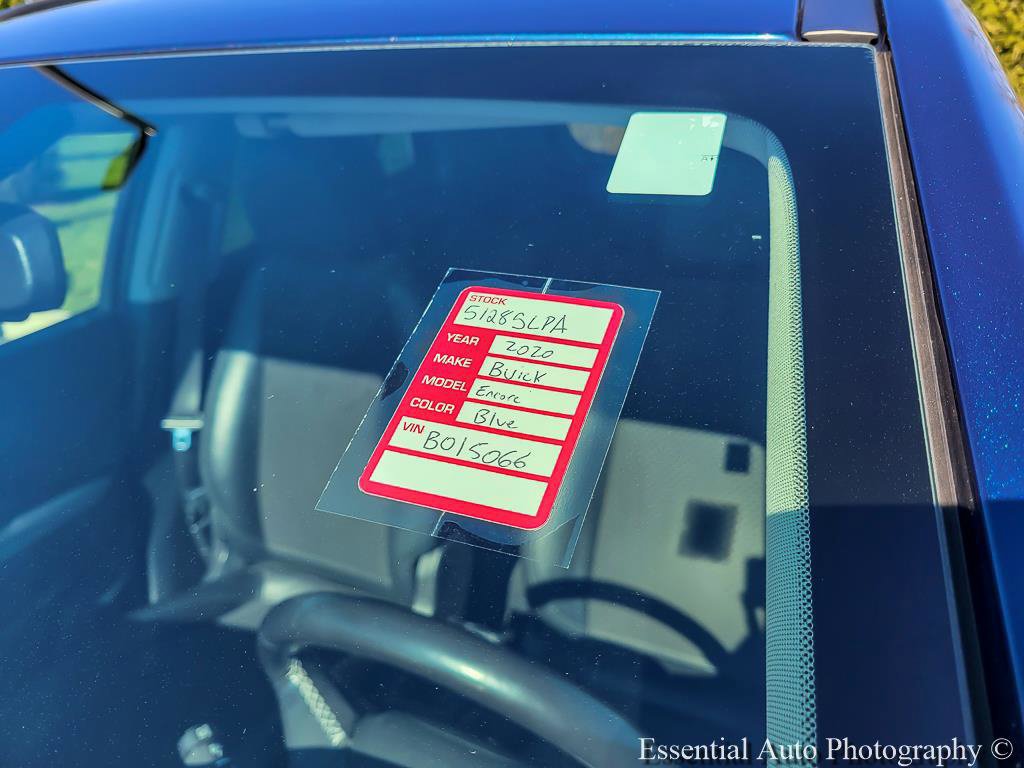 Used 2020 Buick Encore Preferred FWD image 16