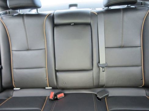 Used 2016 Chevrolet Impala LTZ w/ Enhanced Convenience Package image 18