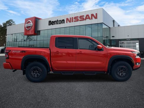 New 2026 Nissan Frontier PRO-4X w/ Pro-4x Convenience Package image 4