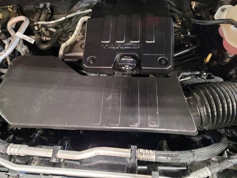 Used 2021 Chevrolet Silverado 1500 Custom image 30