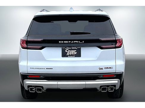 New 2026 GMC Acadia Denali w/ Super Cruise Package image 4
