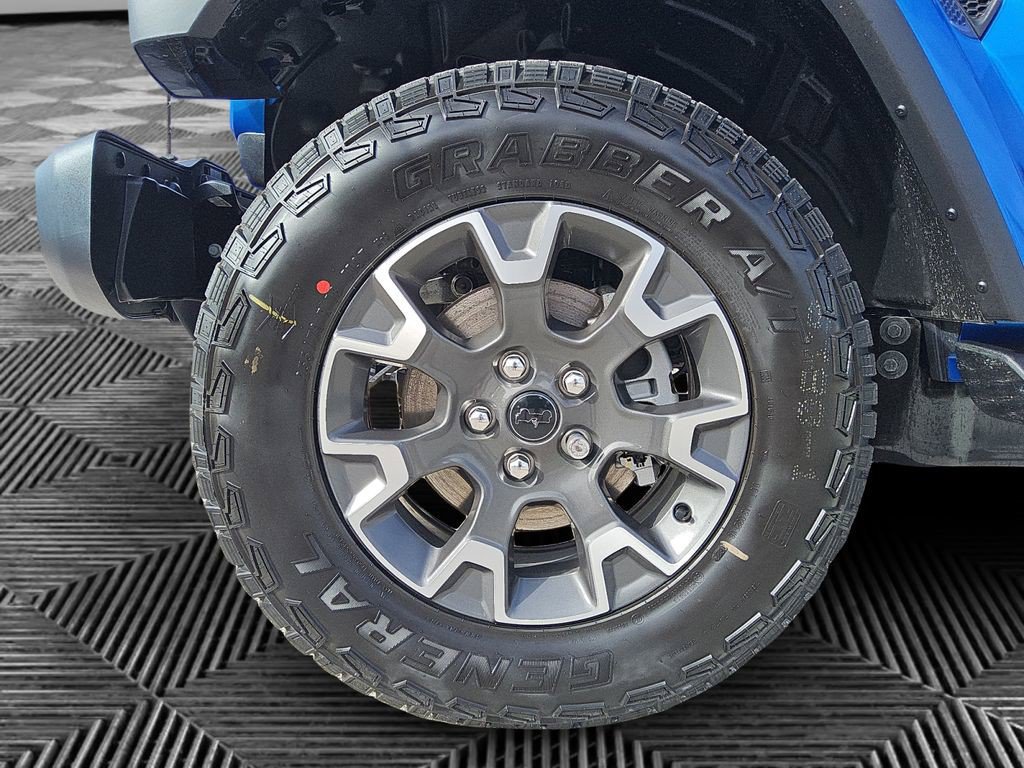 New 2026 Jeep Wrangler Unlimited Sahara AWD/4WD image 9