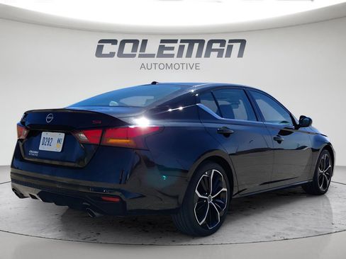 Used 2024 Nissan Altima 2.5 SR image 5