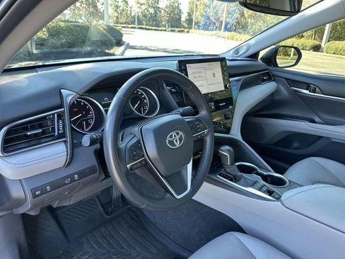 Used 2024 Toyota Camry XLE image 12
