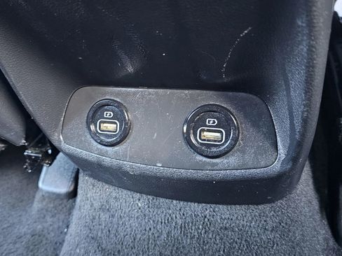 Used 2023 Hyundai Santa Fe SEL w/ Premium Package image 30