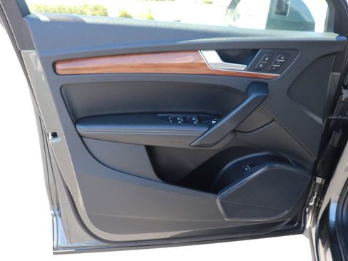 Used 2022 Audi Q5 2.0T Premium Plus AWD/4WD image 10