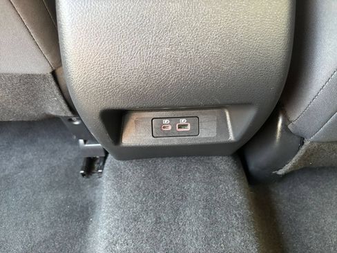 Used 2025 Nissan Altima 2.5 SV FWD image 22