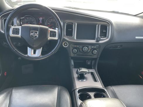 Used 2013 Dodge Charger SXT Plus image 7