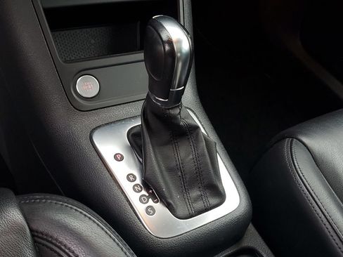 Used 2013 Volkswagen Tiguan SEL FWD image 28