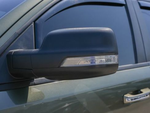 Used 2020 RAM 1500 Big Horn AWD/4WD image 18