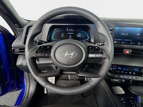 New 2026 Hyundai Elantra SEL Sport FWD image 12