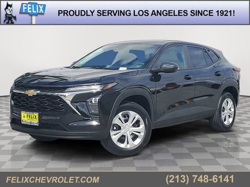New 2026 Chevrolet Trax LS FWD image 1