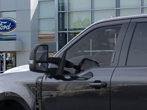 New 2025 Ford F350 XLT w/ Black Appearance Package image 20