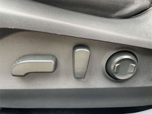 Certified 2021 Subaru Outback Limited AWD/4WD image 13