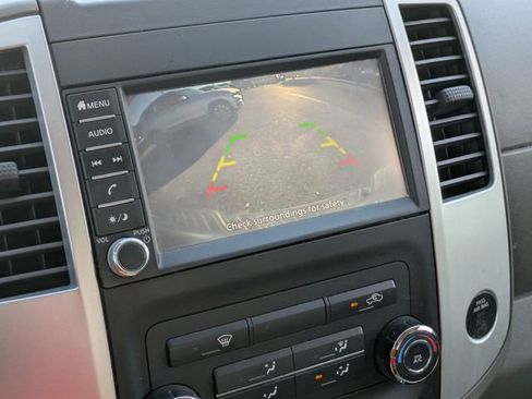 Used 2019 Nissan Frontier SV image 23