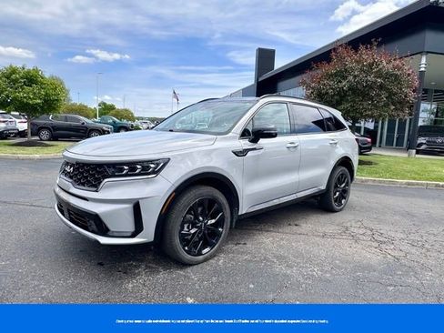 Used 2022 Kia Sorento SX AWD/4WD image 3