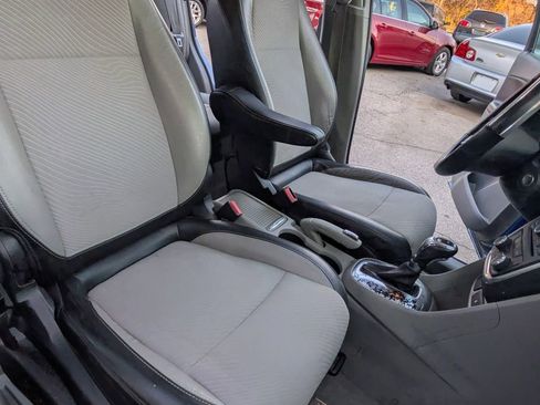 Used 2013 Buick Encore FWD image 13