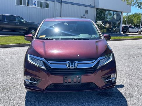 Used 2018 Honda Odyssey Touring image 2