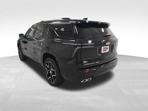 New 2026 Chevrolet Traverse High Country image 3