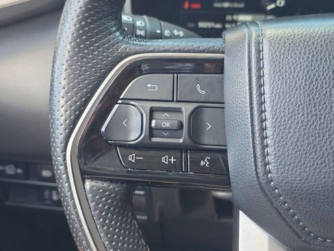 Used 2024 Toyota Tundra Limited AWD/4WD image 36