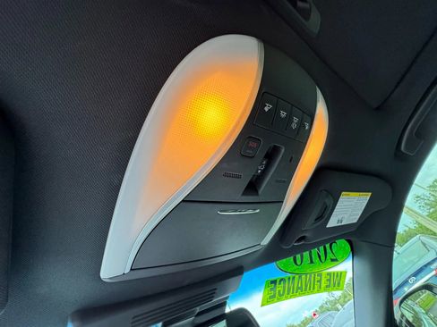 Used 2016 INFINITI Q70 3.7 w/ Sport Package image 23