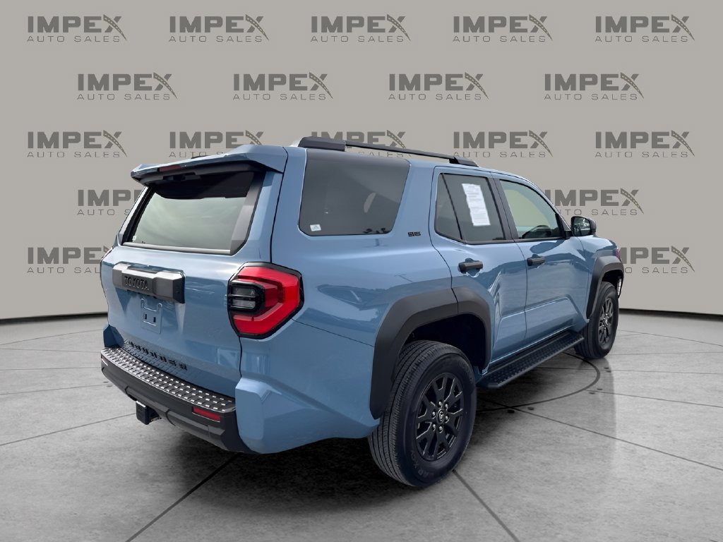 Used 2026 Toyota 4Runner SR5 AWD/4WD image 5