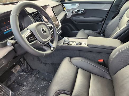 New 2026 Volvo XC90 B6 Ultra w/ Lounge Package image 8