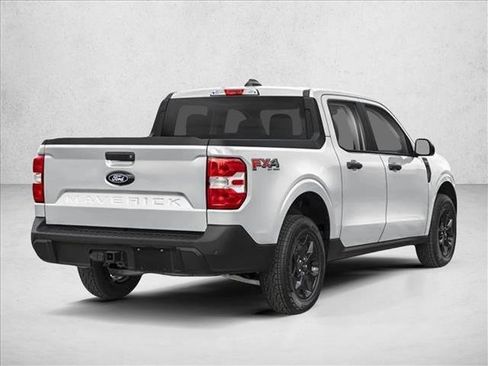 New 2026 Ford Maverick XLT w/ Equipment Group 301A AWD/4WD image 2