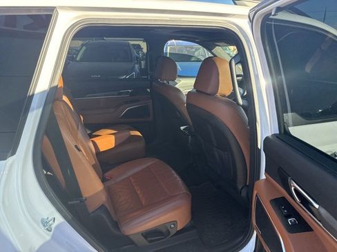 Used 2023 Kia Telluride SX Prestige X-Pro image 8
