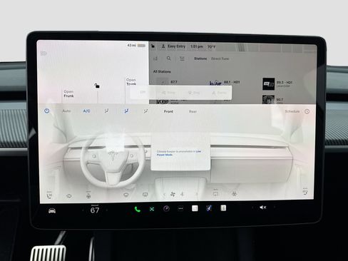 Used 2024 Tesla Model Y Long Range AWD/4WD image 12