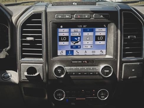 Used 2019 Ford Expedition Max Limited w/ Driver Assistance Package AWD/4WD image 16