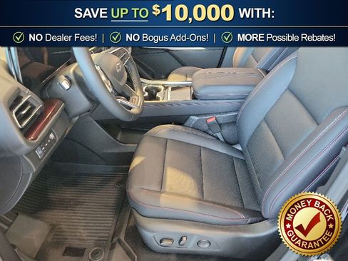 New 2026 Chevrolet Traverse Z71 w/ Driver Confidence Package AWD/4WD image 13