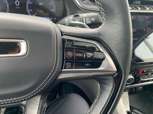 Used 2022 Jeep Grand Cherokee L Overland w/ Advanced Protech Group III image 31