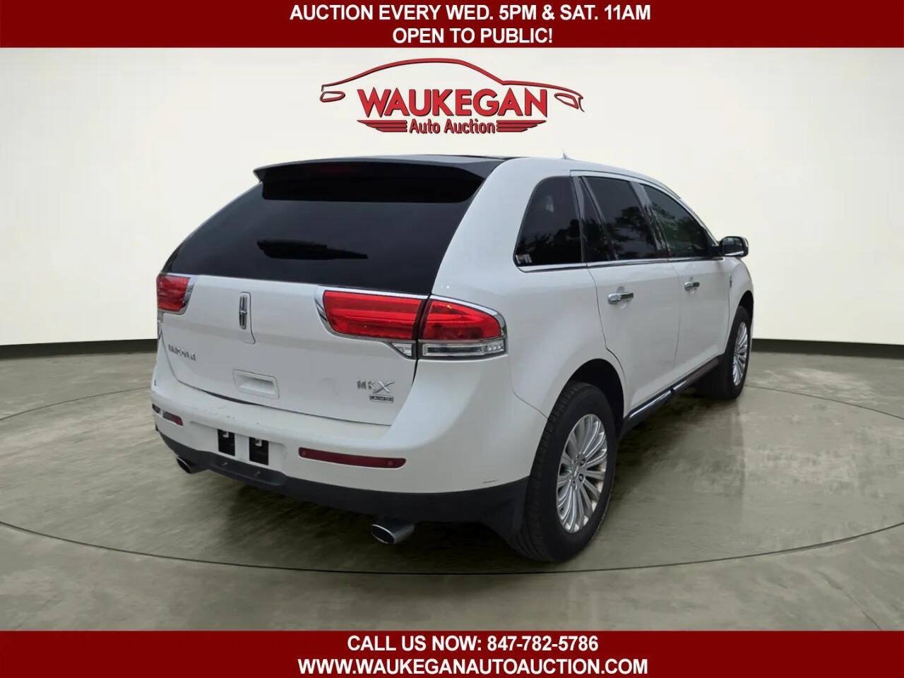 Used 2011 Lincoln MKX AWD w/ Wood Pkg image 4