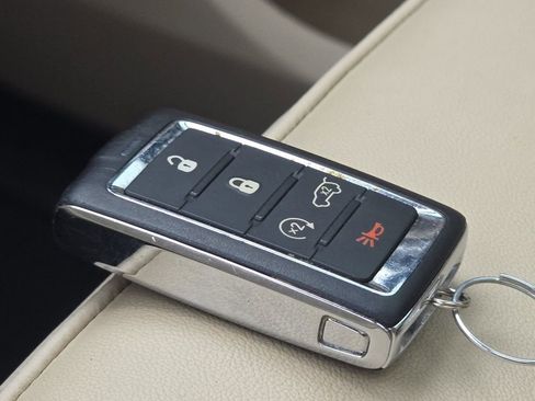 Used 2021 Jeep Grand Cherokee L Limited image 37