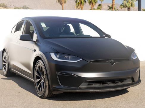 Used 2024 Tesla Model X Plaid AWD/4WD image 2