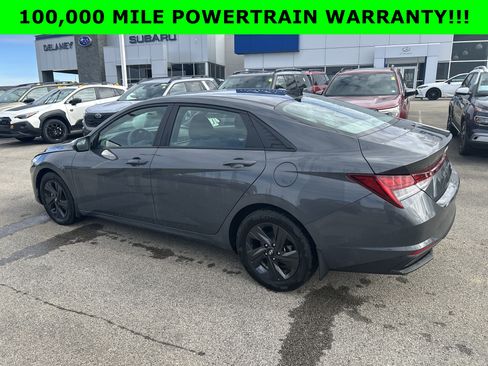 Used 2023 Hyundai Elantra Blue image 14