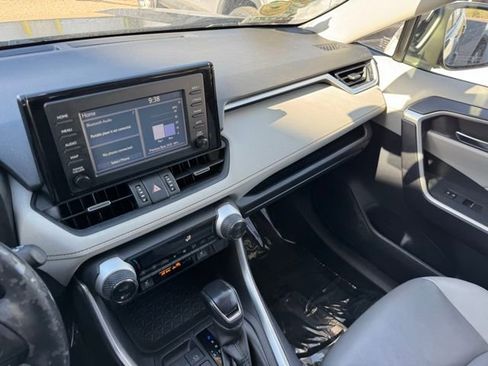 Certified 2019 Toyota RAV4 XLE Premium w/ Cold Weather Package AWD/4WD image 24