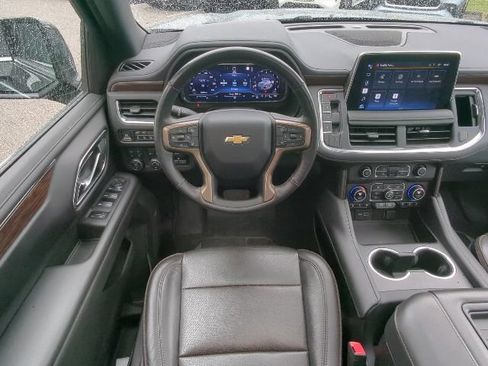 Used 2022 Chevrolet Tahoe High Country AWD/4WD image 8