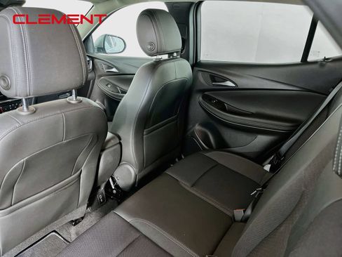 Used 2025 Buick Encore GX Preferred FWD image 31
