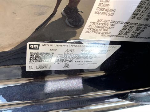Used 2023 GMC Sierra 1500 SLT AWD/4WD image 31
