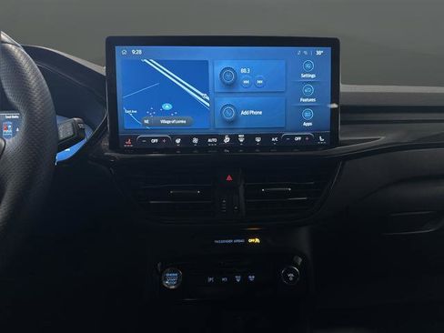 Certified 2025 Ford Escape ST-Line Elite w/ Premium Technology Package image 8