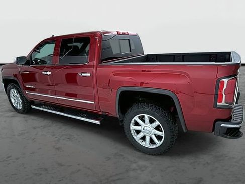 Used 2018 GMC Sierra 1500 SLT image 2