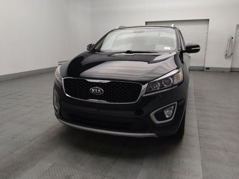 Used 2017 Kia Sorento EX image 15