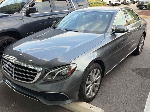 Certified 2019 Mercedes-Benz E 300 image 5