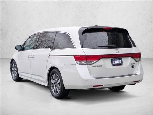 Used 2016 Honda Odyssey Touring Elite image 8