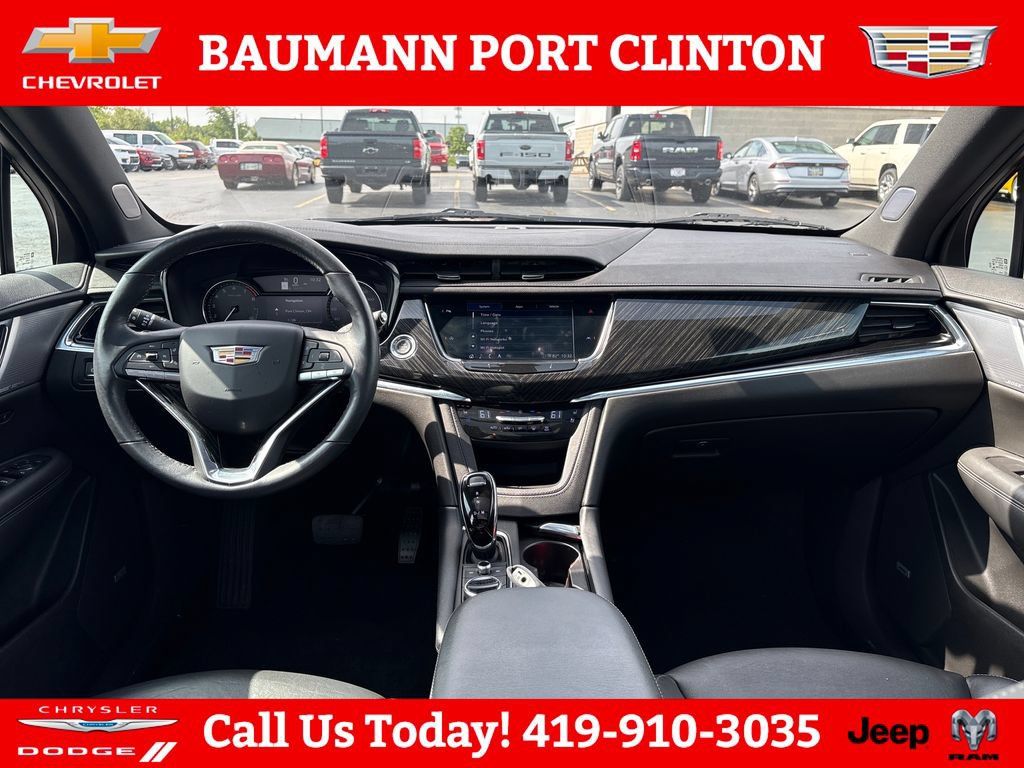 Used 2020 Cadillac XT6 Premium Luxury FWD image 12