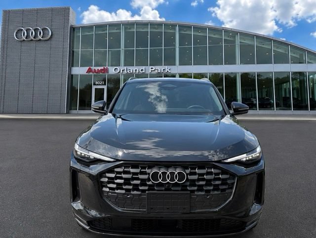 Certified 2025 Audi Q5 Premium w/ Premium Plus AWD/4WD image 1